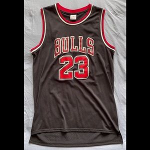 Men’s Michael Jordan #23 Bulls Jersey - Size Large